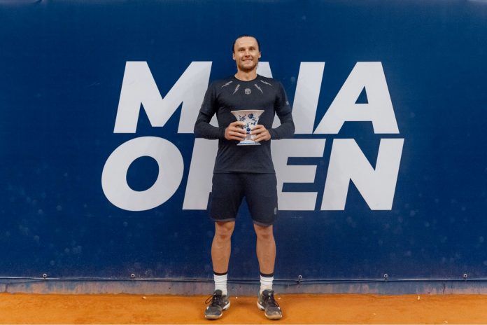 Jozef Kovalik conquista o título de campeão do Maia Open In Court