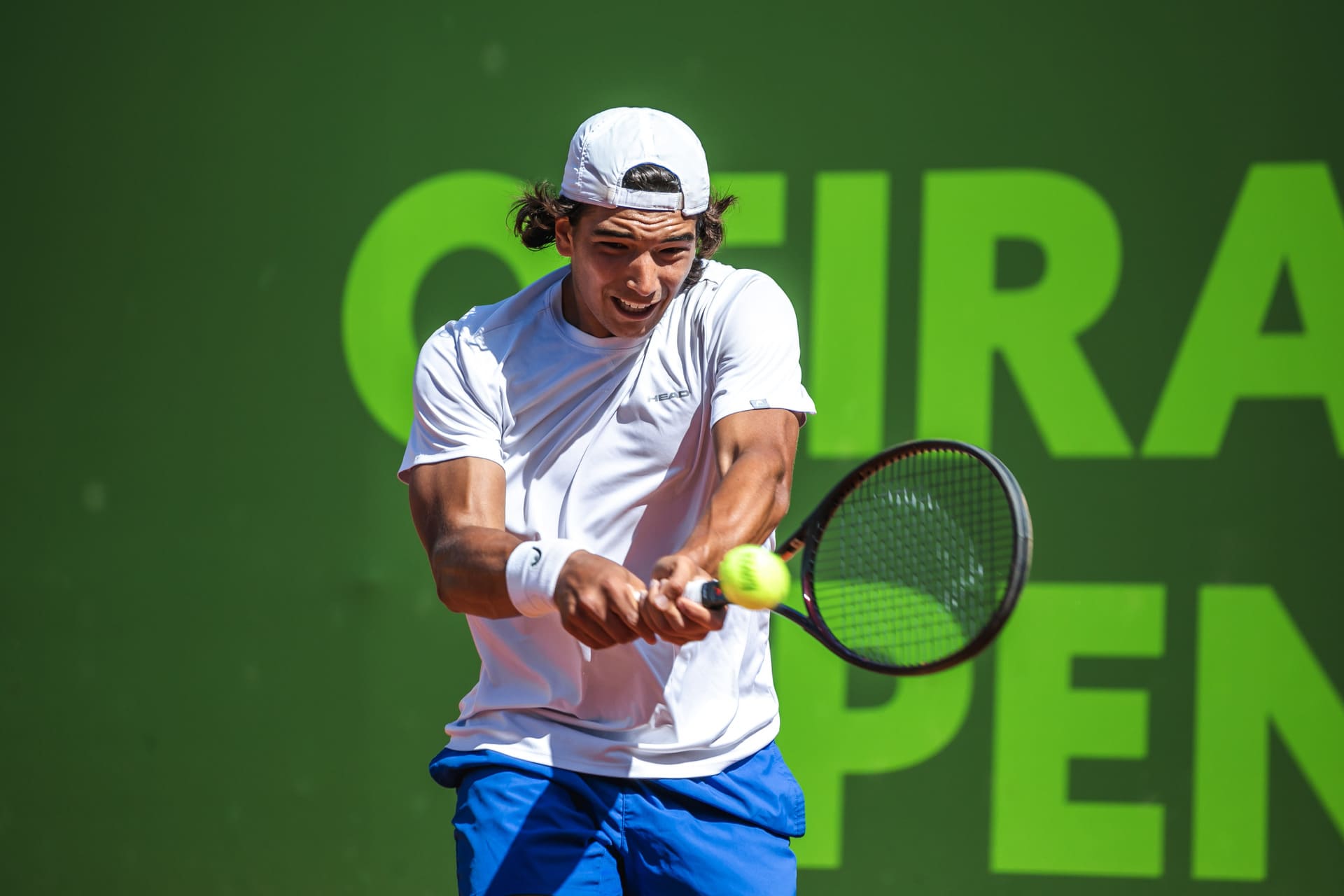 Henrique Rocha com vitória arrasadora na primeira ronda em Mataro