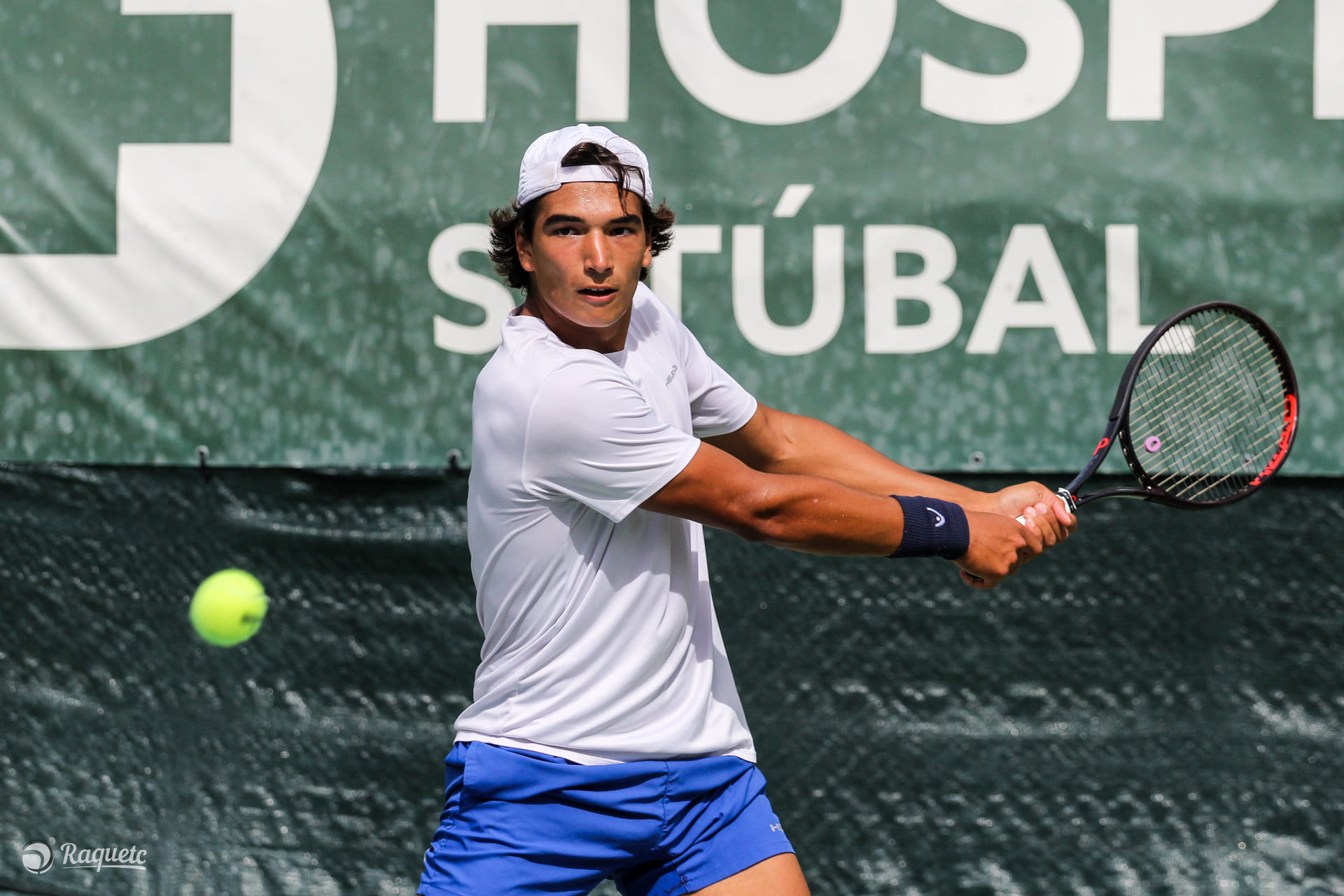 Henrique Rocha prolonga série vitoriosa com estreia positiva em Setúbal