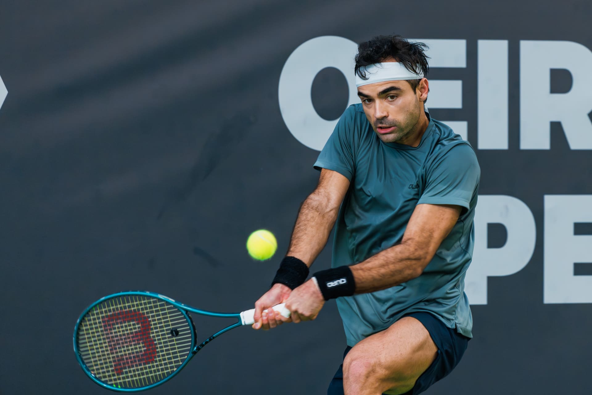 Ténis Frederico Silva triste pela derrota.