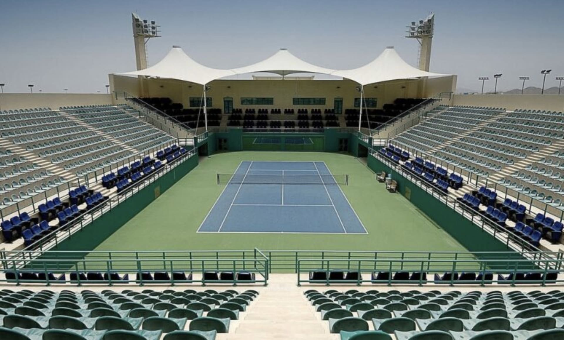 Ténis ATP paga as viagens aos tenistas retidos nos EAU e restante staff do torneio de Fujeira.